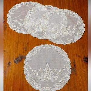 Brand new beaded table mat set of 4